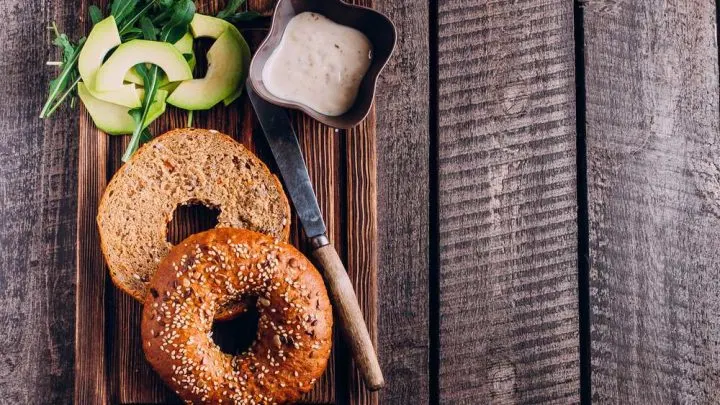 Best Bagel Slicer 2023: 5+ Detailed Reviews