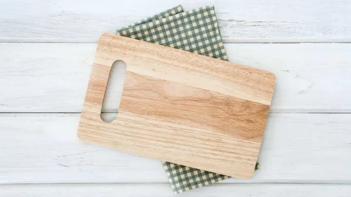 Best Cutting Board 2023: 5+ Detailed Reviews