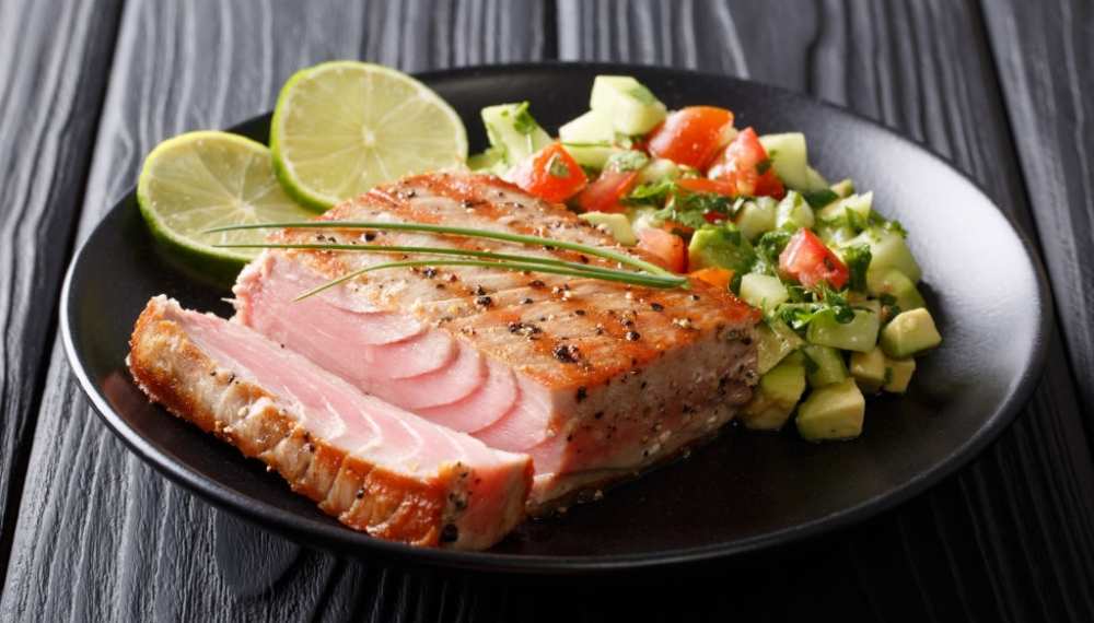 How Long Does Tuna Salad Last In The Fridge? The U.S Kitchen